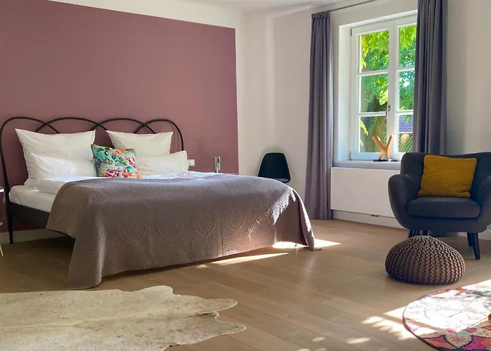 Altes Dichterhaus Bed and Breakfast