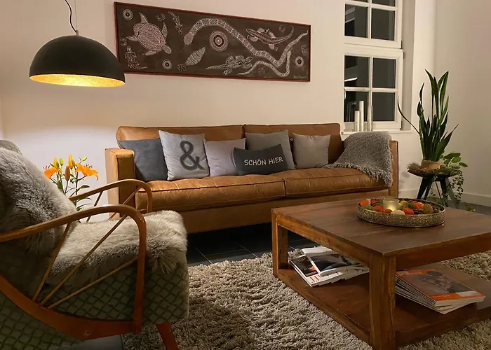 Altes Dichterhaus 3*